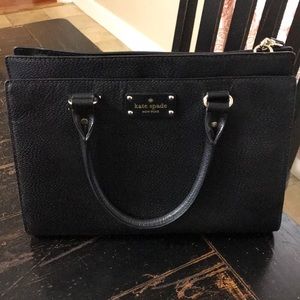 Black kate spade purse 🥀 authentic